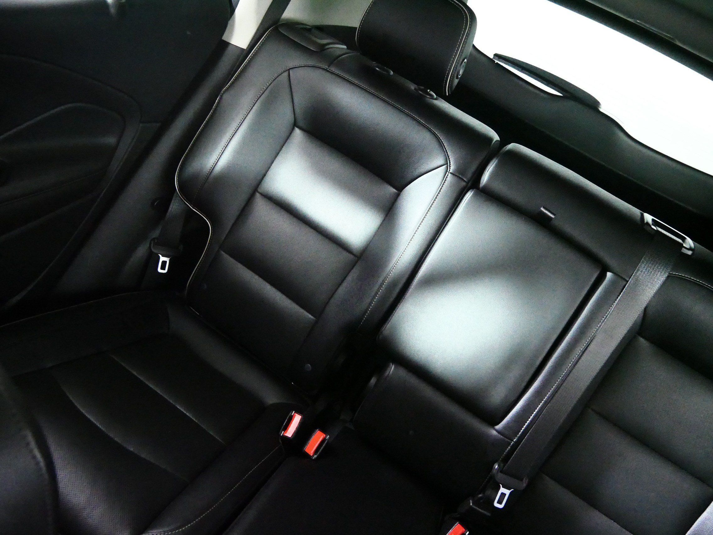 Used 2019 GMC Terrain Denali w/ GMC Pro Grade Package AWD/4WD image 12
