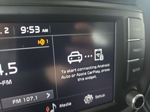 Certified 2025 Kia Soul LX image 14