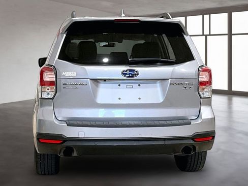 Used 2017 Subaru Forester 2.0XT Touring AWD/4WD image 4