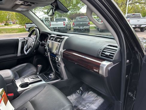 Used 2023 Toyota 4Runner Limited AWD/4WD image 25