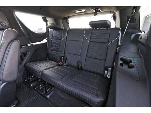 New 2026 Cadillac Escalade V w/ LPO, ONYX Package AWD/4WD image 13