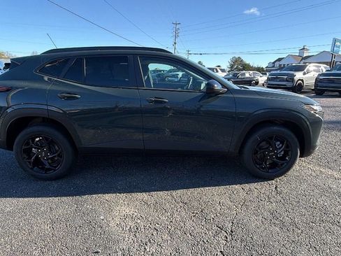 New 2026 Chevrolet Trax LT image 4