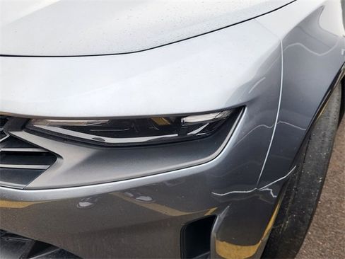 Used 2021 Chevrolet Camaro LT w/ Technology Package image 6