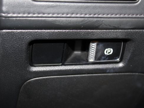 Used 2023 Hyundai Santa Fe Calligraphy image 11