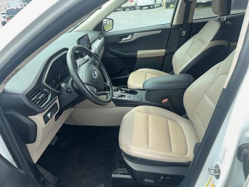 Used 2020 Ford Escape SEL AWD/4WD image 10