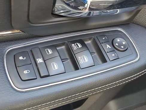 Used 2017 RAM 1500 Sport AWD/4WD image 15