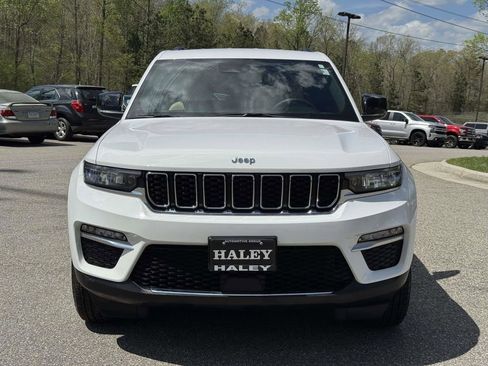 Used 2023 Jeep Grand Cherokee Limited AWD/4WD image 25