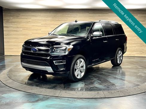 Used 2024 Ford Expedition Platinum AWD/4WD image 5