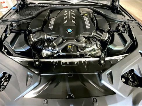 Used 2022 BMW M850i Gran Coupe xDrive image 10