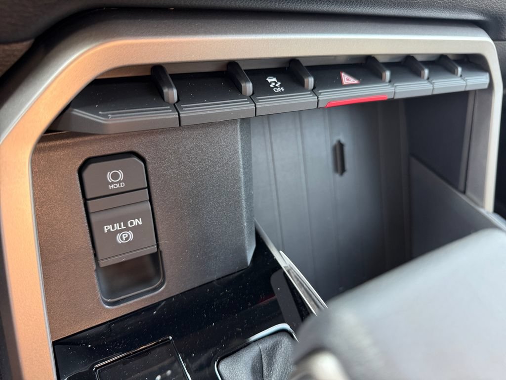 New 2026 Toyota Tundra SR5 AWD/4WD image 37