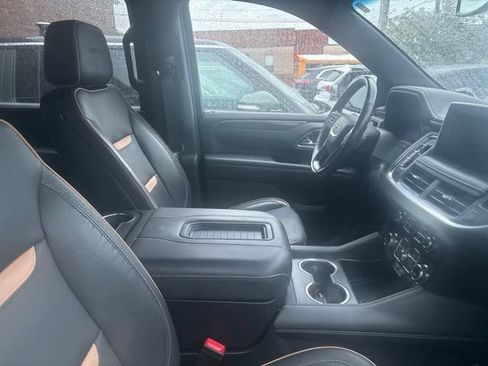 Used 2021 GMC Yukon XL AT4 AWD/4WD image 10