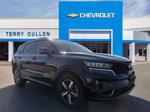 Used 2021 Kia Sorento S image 1