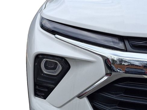 Used 2024 Chevrolet TrailBlazer LT image 10