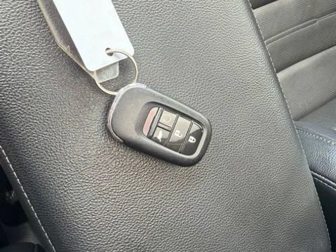 Used 2023 Honda CR-V EX-L image 39
