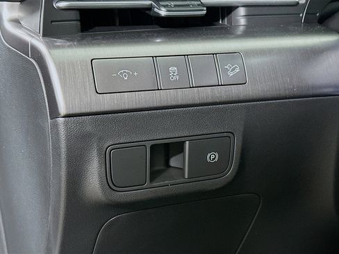 New 2026 Hyundai Kona SEL Premium image 10