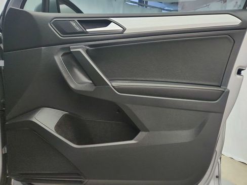 Used 2022 Volkswagen Tiguan S FWD image 23