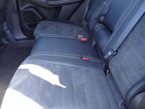 Used 2024 Mitsubishi Outlander SE AWD/4WD image 19