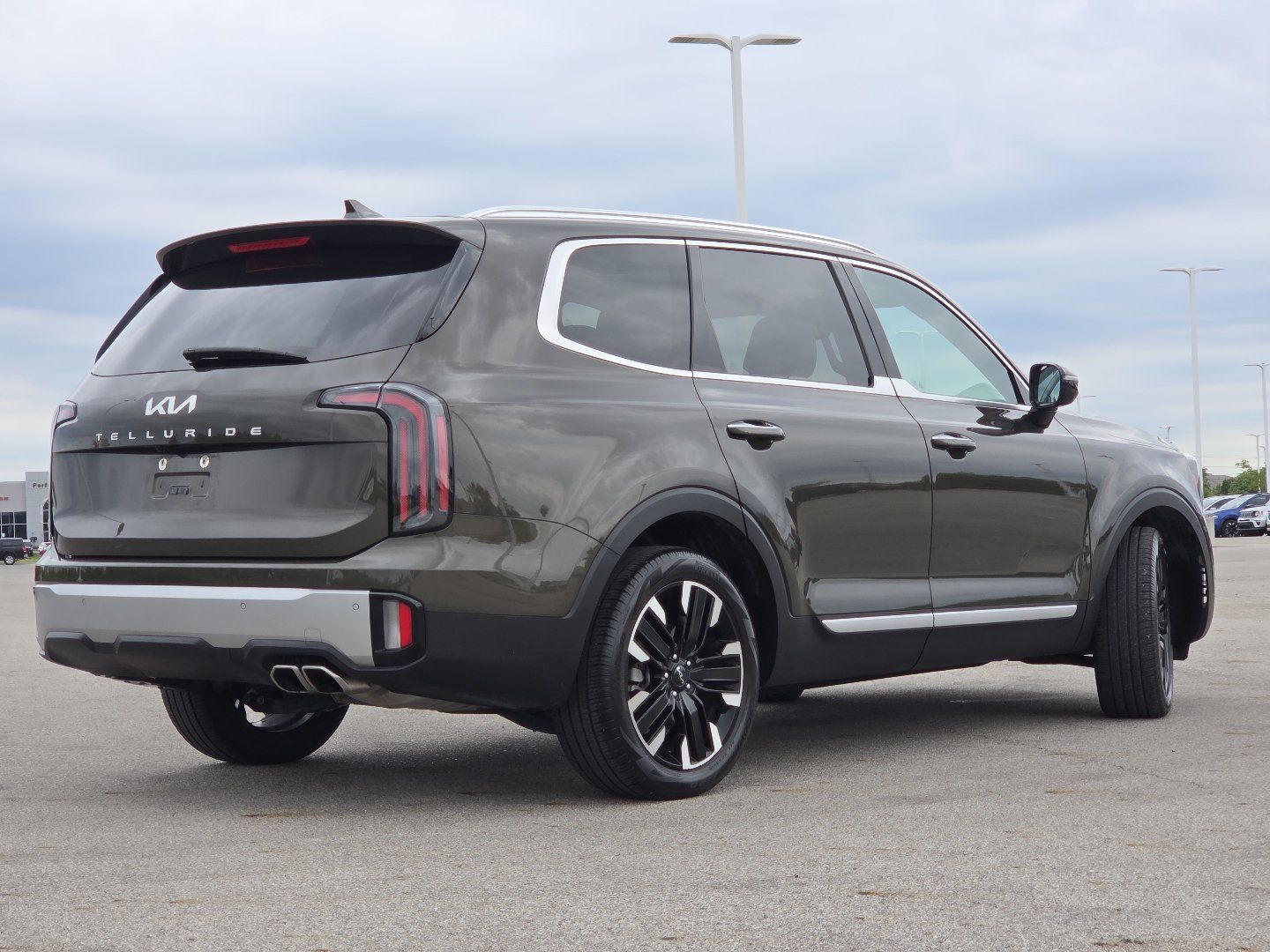 Used 2023 Kia Telluride SX FWD image 19
