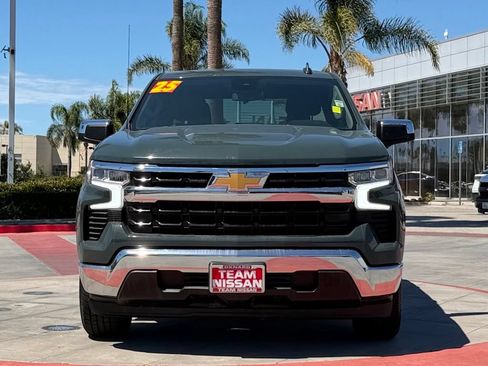 Used 2025 Chevrolet Silverado 1500 LT RWD image 3