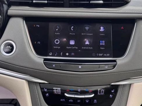Used 2020 Cadillac XT5 Premium Luxury AWD/4WD image 13