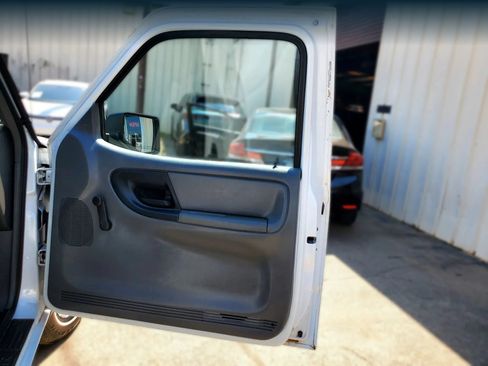 Used 2009 Ford Ranger XL RWD image 17
