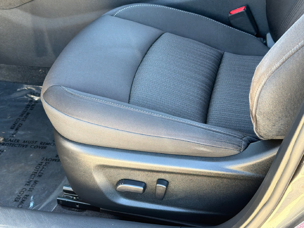 Used 2024 Nissan Altima 2.5 SV FWD image 20