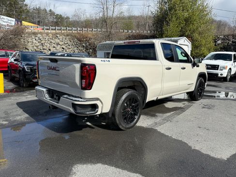 New 2026 GMC Sierra 1500 Pro w/ Graphite Edition AWD/4WD image 5