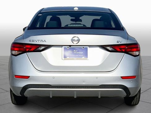 Used 2021 Nissan Sentra SV image 5