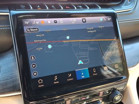 Used 2023 Jeep Grand Cherokee L Limited image 14