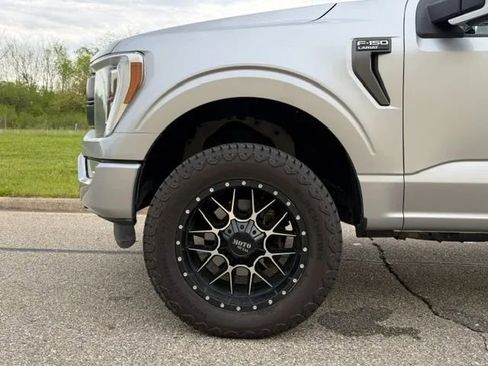 Used 2021 Ford F150 Lariat w/ Equipment Group 502A High AWD/4WD image 32