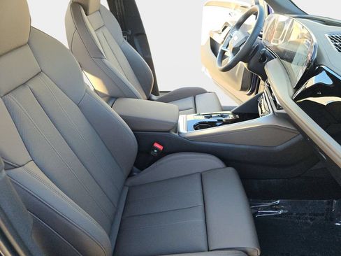 Used 2025 Audi Q5 Premium Plus w/ Premium Plus AWD/4WD image 10