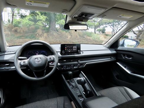 Used 2024 Honda Accord EX image 13