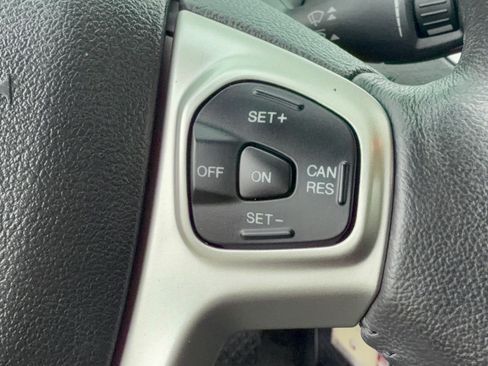 Used 2012 Ford Fiesta SES FWD image 19