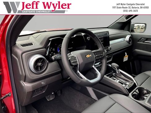 New 2026 Chevrolet Colorado LT w/ LT Convenience Package AWD/4WD image 15