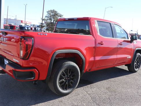 New 2026 GMC Sierra 1500 Elevation image 7