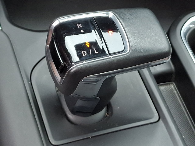 Used 2024 GMC Sierra 1500 Denali Ultimate AWD/4WD image 11