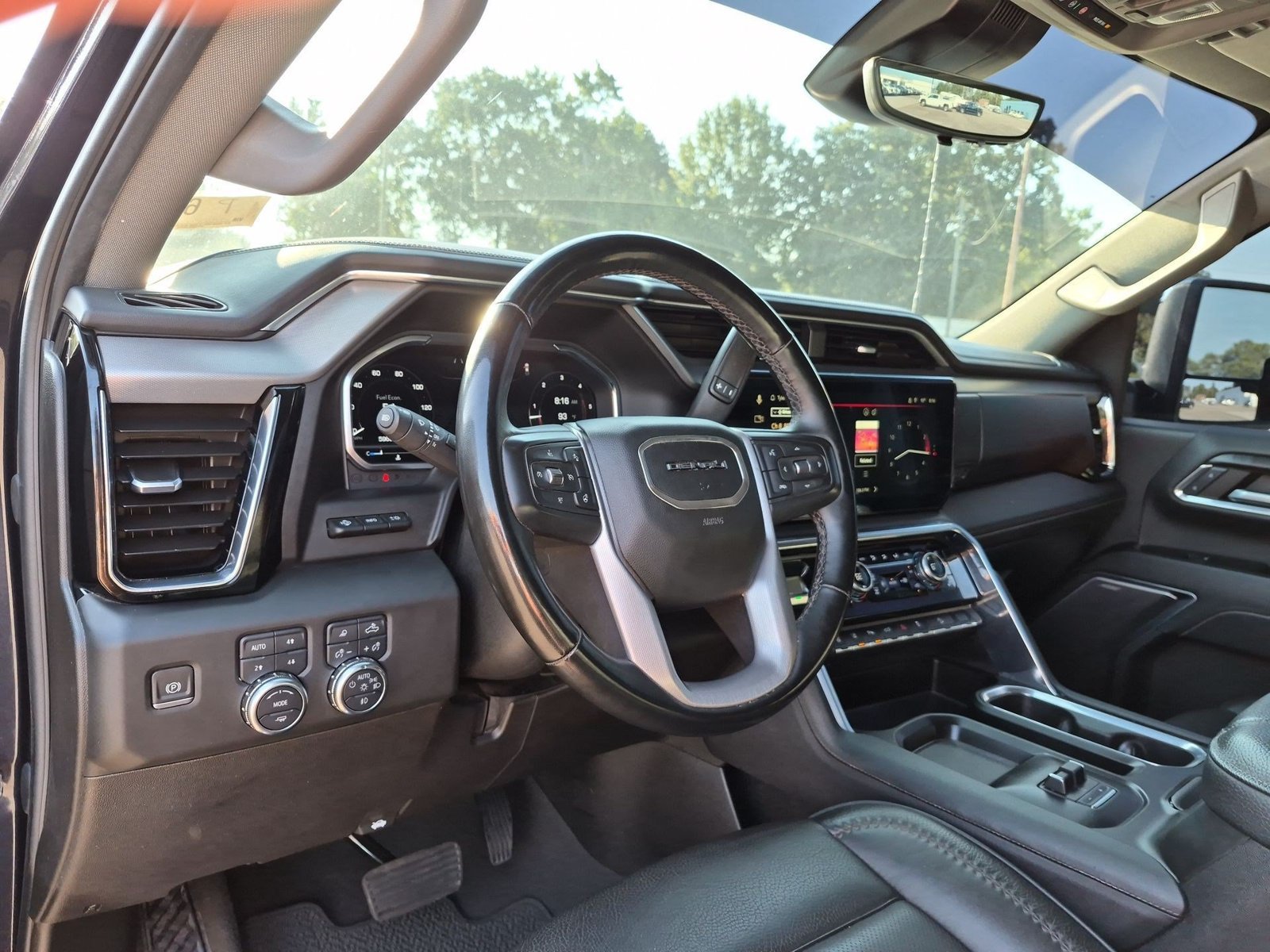 Certified 2024 GMC Sierra 2500 Denali w/ Denali Reserve Package AWD/4WD image 10
