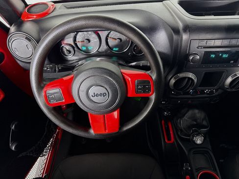 Used 2017 Jeep Wrangler Sport image 16