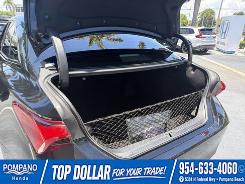 Used 2021 Toyota Avalon XLE w/ Moonroof Package FWD image 30