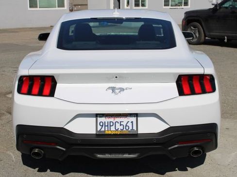 Used 2024 Ford Mustang EcoBoost image 5