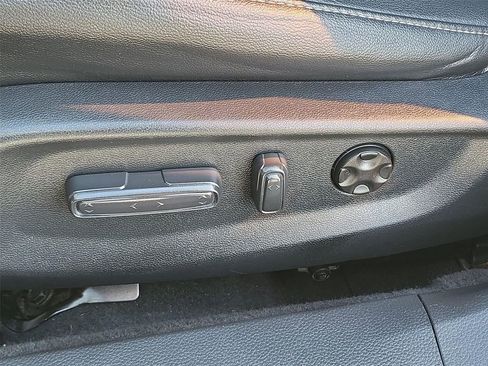 Used 2019 Honda Accord Sport image 38