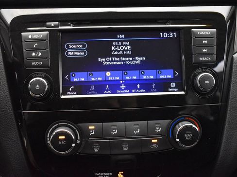 Used 2019 Nissan Rogue Sport S AWD/4WD image 23