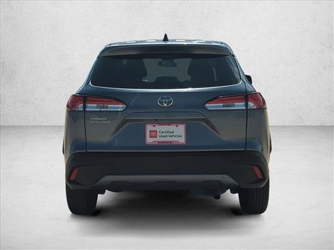 Certified 2022 Toyota Corolla Cross L image 7