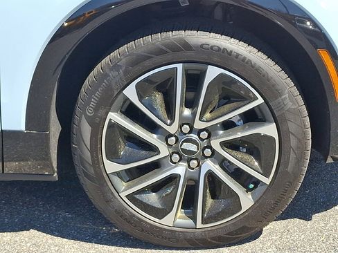 Used 2025 Cadillac Optiq Sport 1 image 8