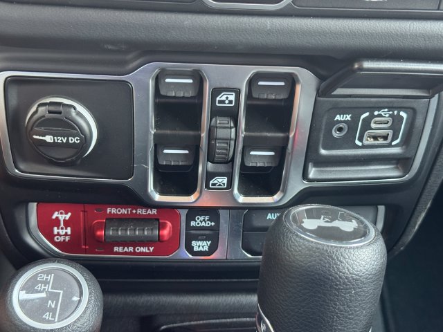 Used 2026 Jeep Wrangler Unlimited Rubicon AWD/4WD image 36