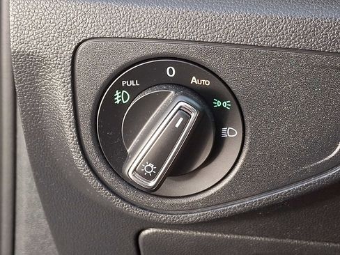 Used 2018 Volkswagen Atlas SEL image 24