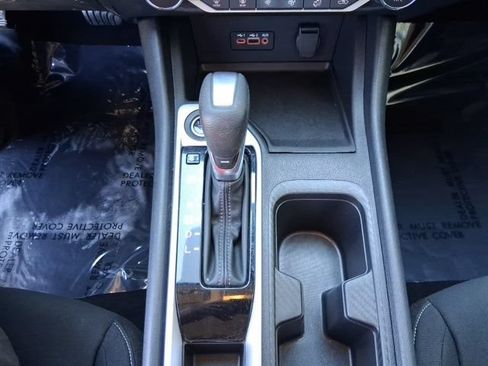 Used 2022 Nissan Sentra SV w/ All-Weather Package FWD image 18