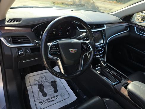 Used 2019 Cadillac XTS Luxury image 20