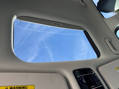 Used 2025 Hyundai Santa Fe XRT image 15