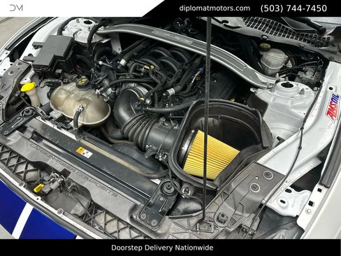 Used 2016 Ford Mustang Shelby GT350 w/ Technology Package image 46